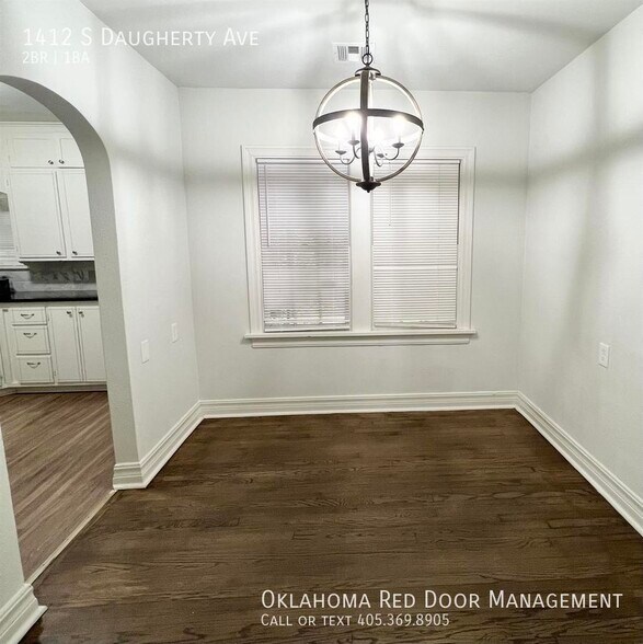 Building Photo - 1412 S Daugherty Ave