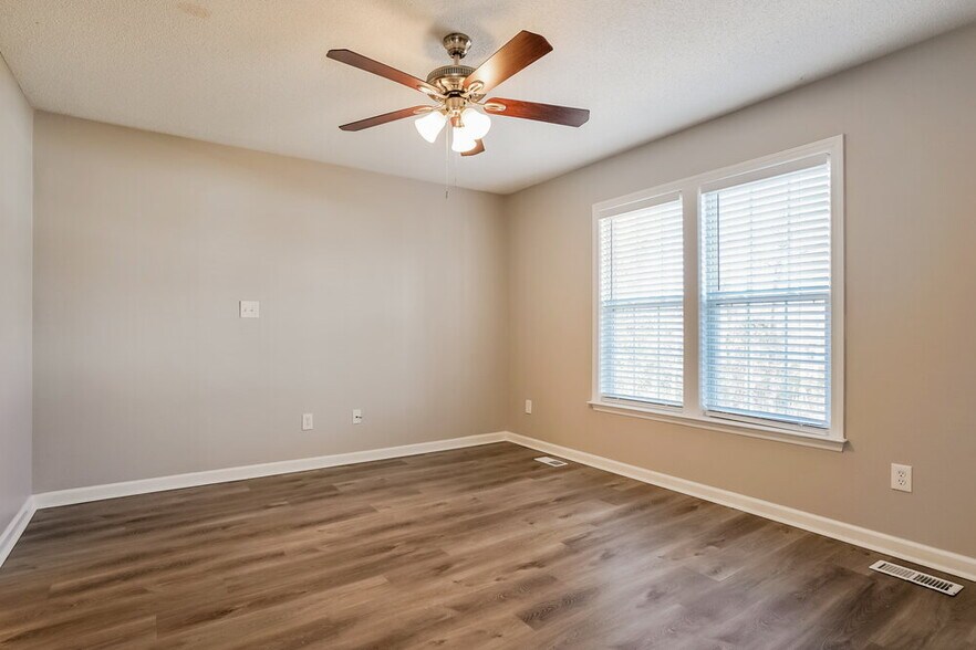 Building Photo - 110 Rock Hound Rd