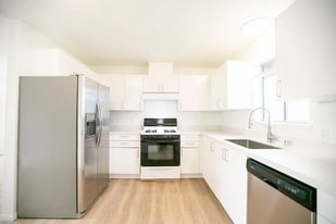 Building Photo - 6474 Linda Lee Dr