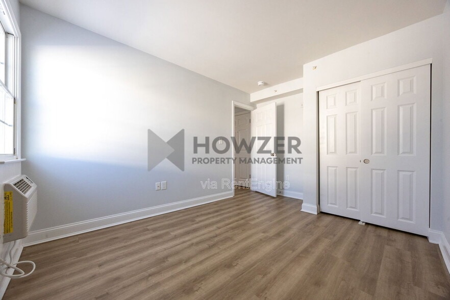 Building Photo - 50 Yarmouth Rd