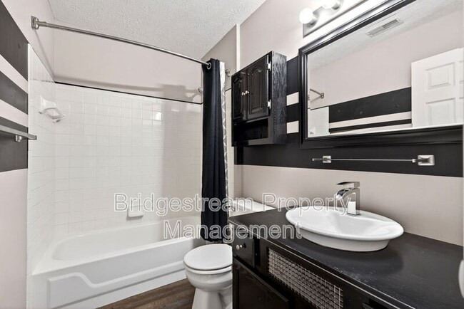 Building Photo - 6591 Brigham Sq