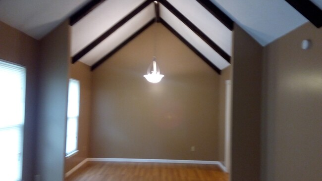 Building Photo - Coming Soon!! Large Family SF Newly Renova...