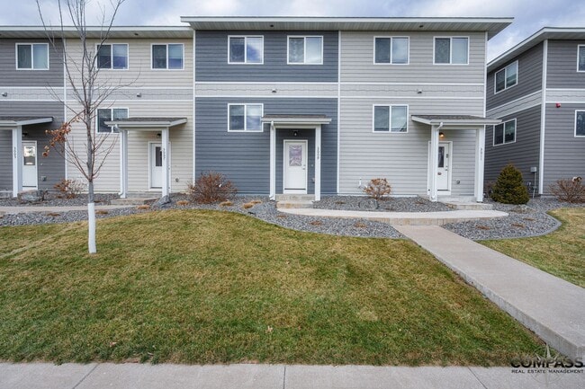 Primary Photo - SPACIOUS AND MODERN TOWNHOME