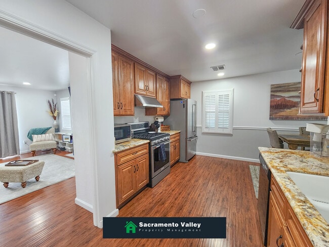 Building Photo - 3500 Marjorie Way