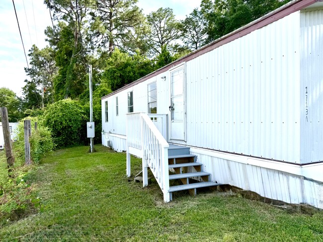 Building Photo - 1713 Crapps Ave