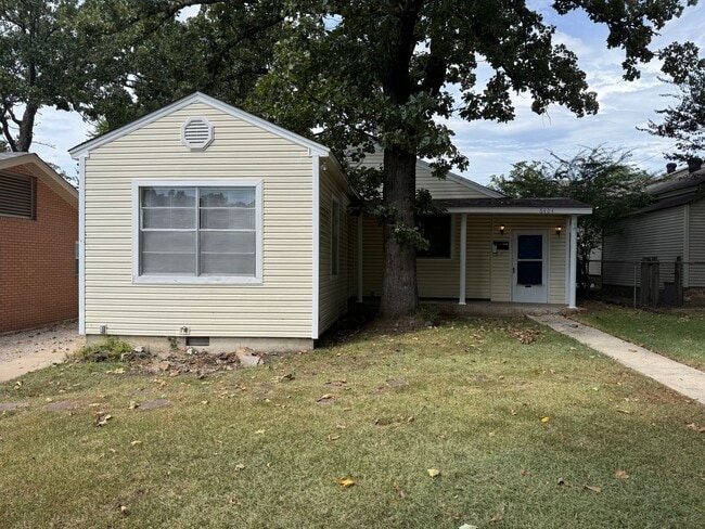 Building Photo - 6404 Longwood Rd