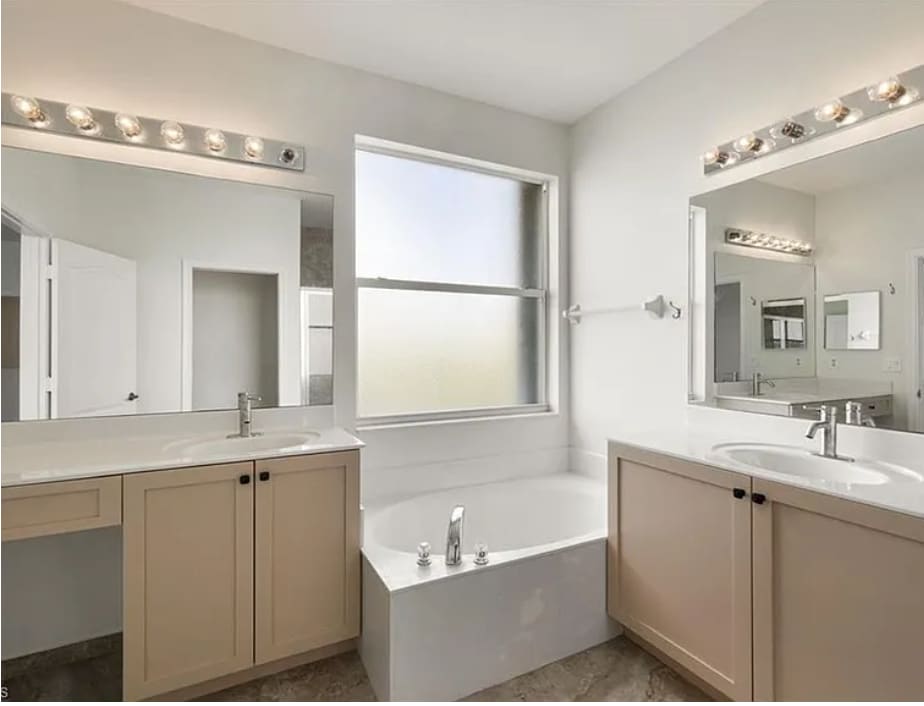 Building Photo - 7029 Ambrosia Ln