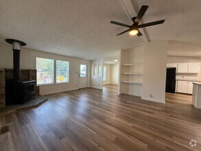 Building Photo - Welcome to Buxton Place – A Hidden Gem in ...