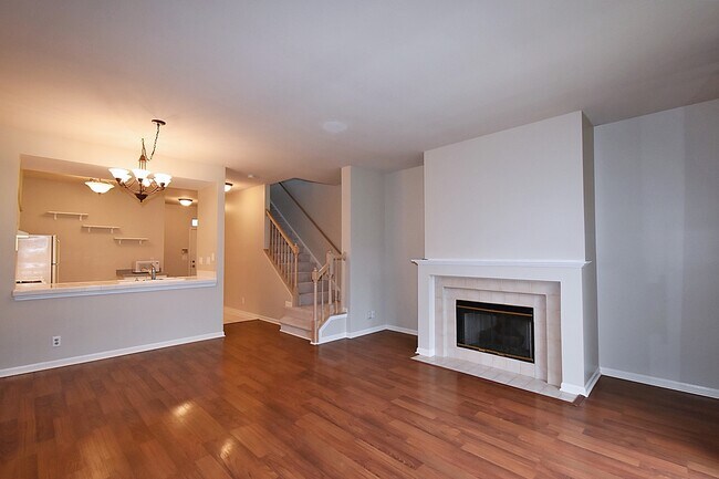 Building Photo - 1815 Moore Ct