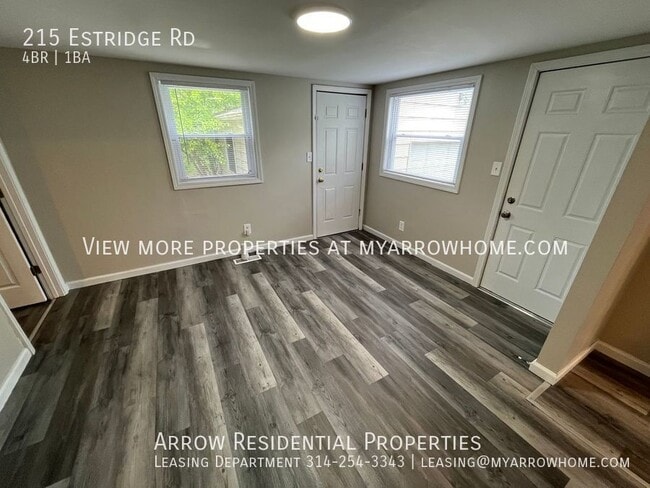 Building Photo - 215 Estridge Rd