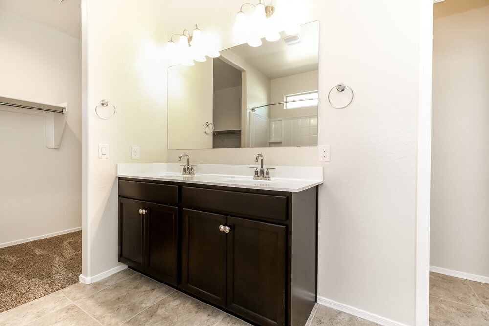 Building Photo - 4859 E Rhodium Dr