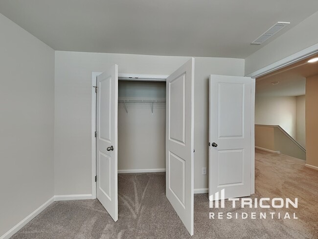 Building Photo - 108 Fennec Dr