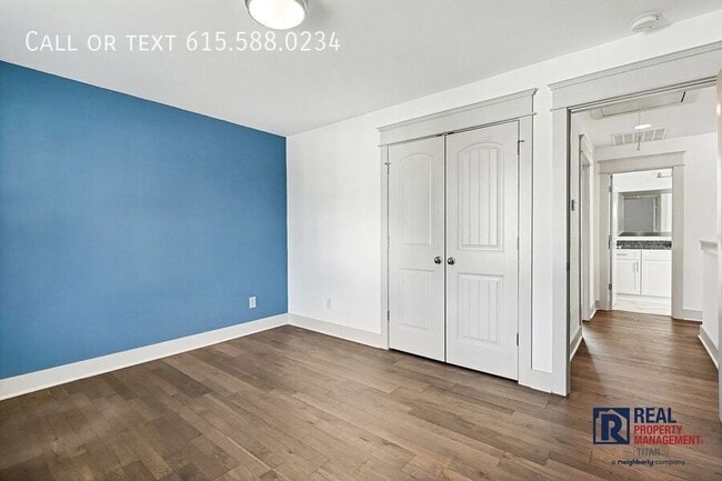 Building Photo - 124 8th Ave