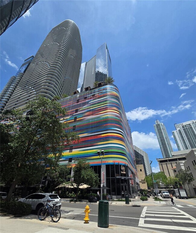 Building Photo - 801 S Miami Ave