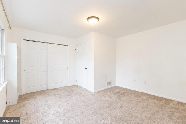 Building Photo - 1209 Brown St