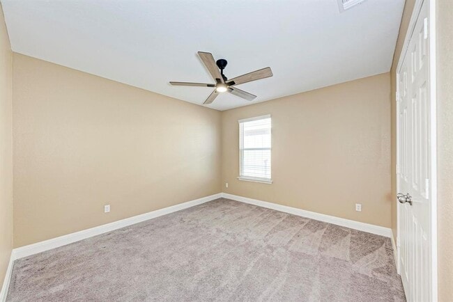 Building Photo - 1529 Brimhurst Dr