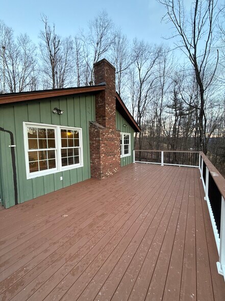 Building Photo - 226 Tracy Farm Rd
