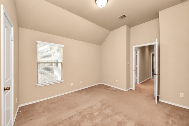 Building Photo - 26515 Becker Pines Ln