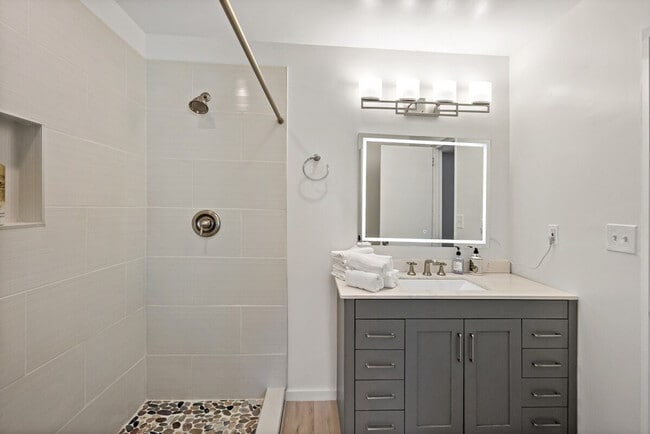 Building Photo - 3303 Water St NW