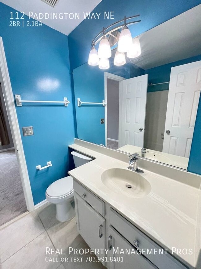 Building Photo - 112 Paddington Way NE