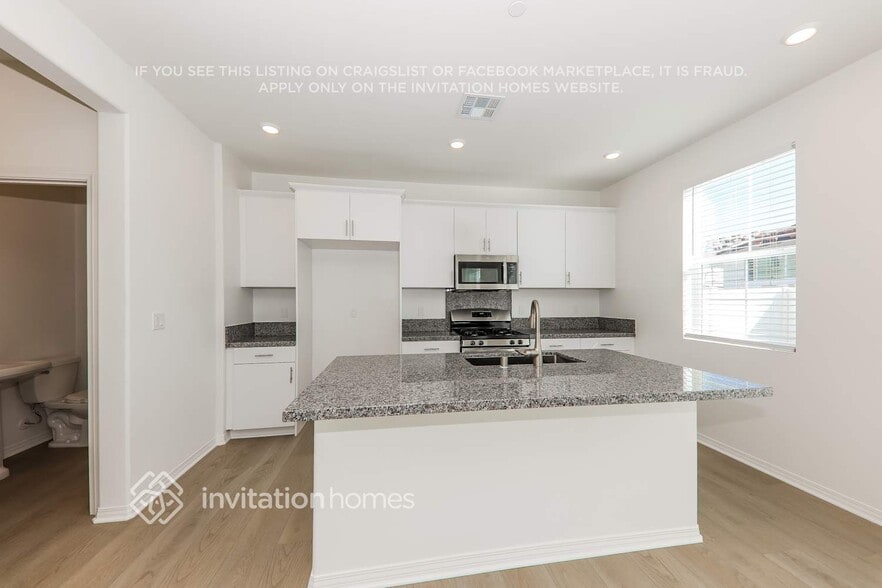 Building Photo - 2447 Gunner Ridge Way