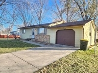 Building Photo - 1601 7th Ave SE