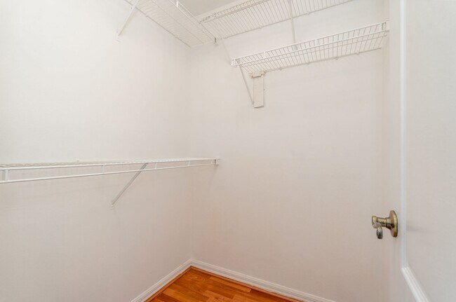 Building Photo - Great Location In NE Palm Bay!
