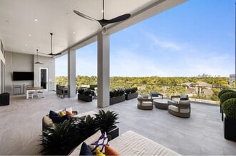 Building Photo - 1317 Post Oak Blvd