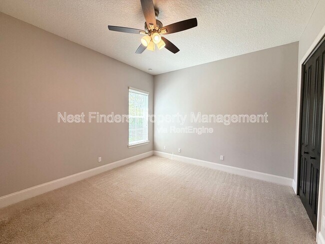 Building Photo - 652 Bronson Pkwy