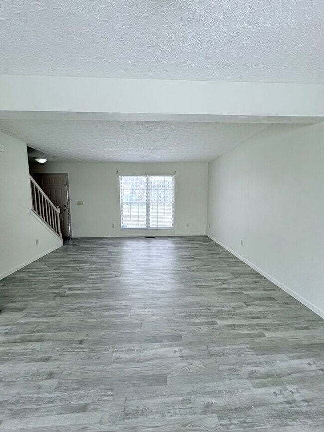 Building Photo - Charming 4 beds 2 baths in Columbus