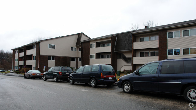 Building Photo - Jarvis Heights Apartments