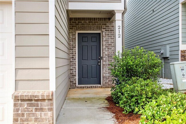 Building Photo - 212 Ridge Valley Dr
