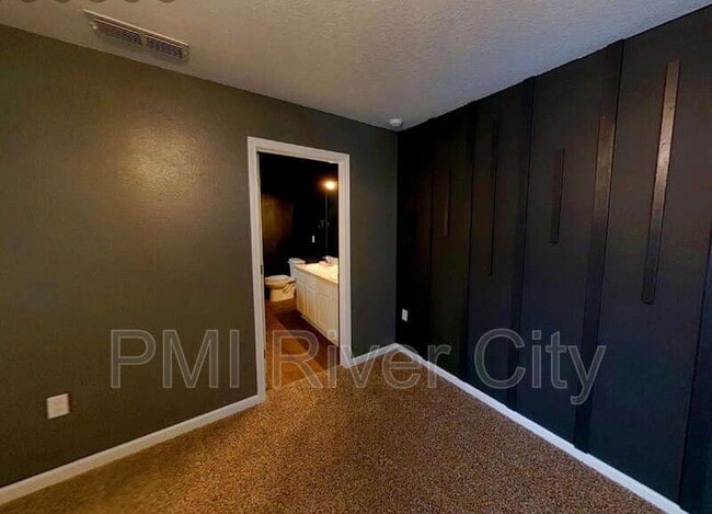 Building Photo - 12619 Cucumber Tree St