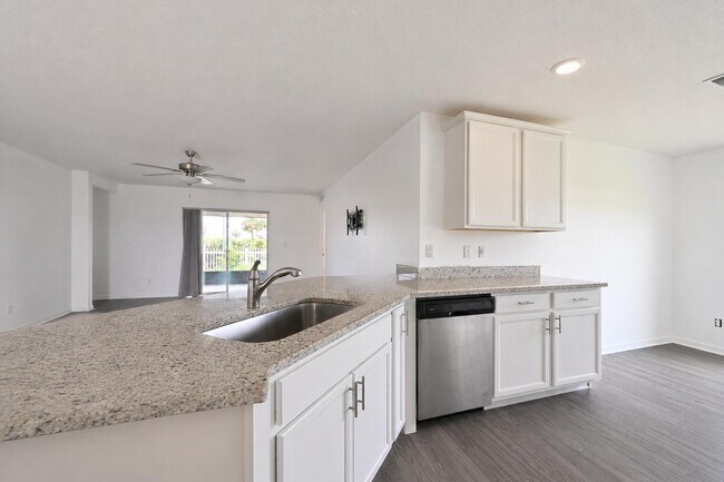 Building Photo - 5318 Imagination Dr