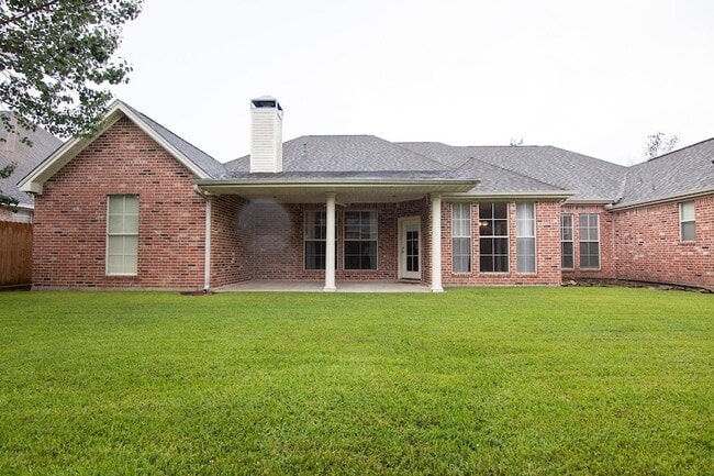 Building Photo - 6180 Gracemount Ln