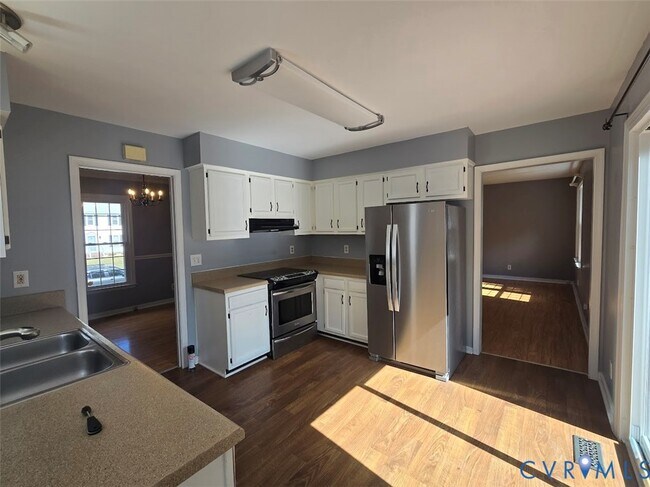 Building Photo - 4905 Merlin Ln
