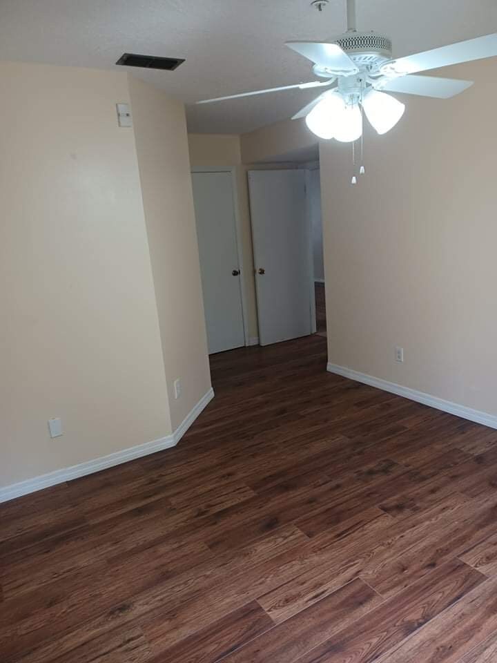 Building Photo - 129 Reserve Cir