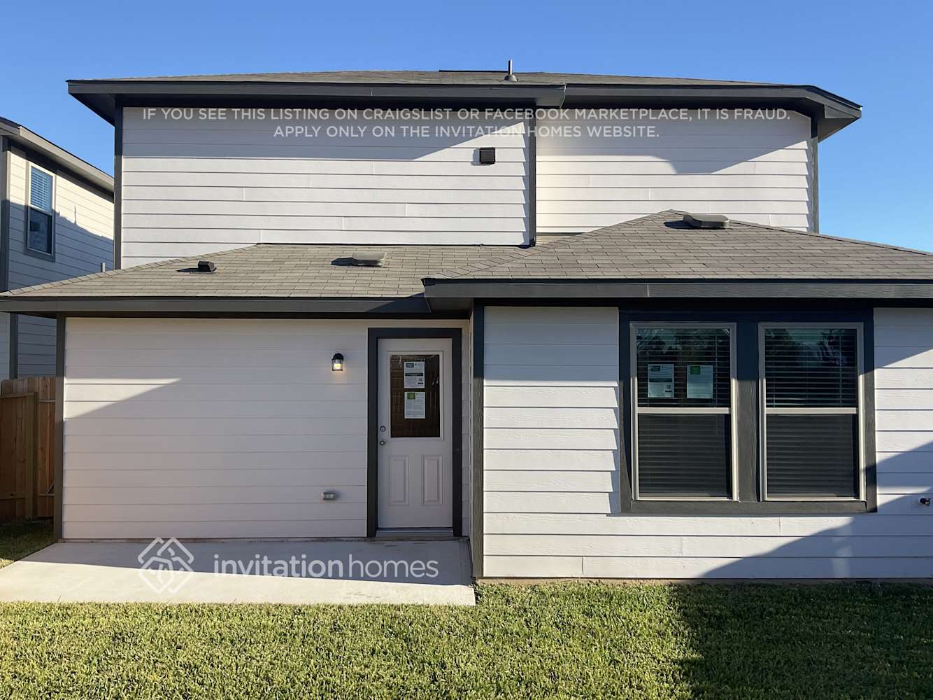 Building Photo - 10715 Sunlit St