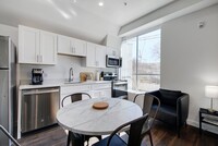 Building Photo - West Campus 1x1 @ Avia Apartments