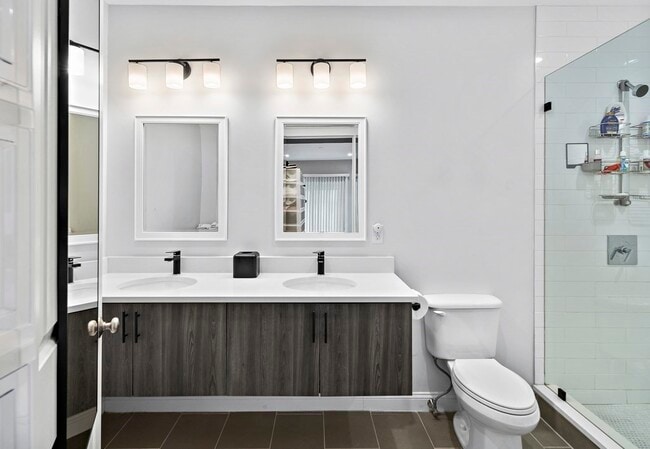 Building Photo - 194 Havre St