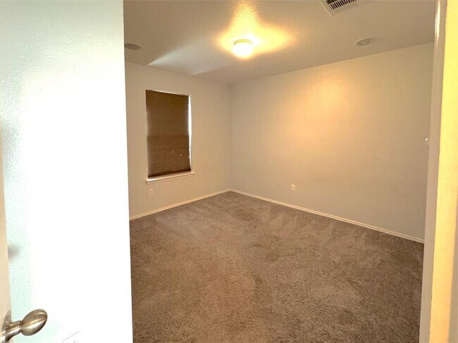 Building Photo - 105 Snowy Egret Ln