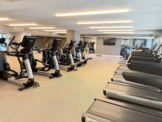 Building Photo - 9 Ave at Port Imperial