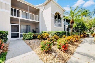Building Photo - 9611 Castle Point Dr