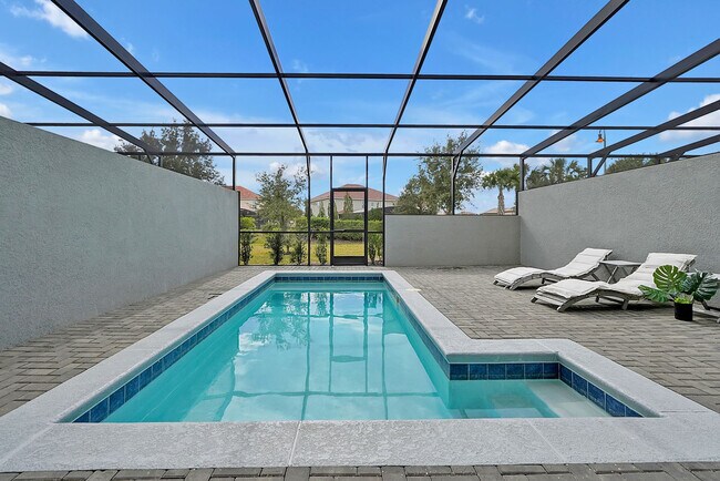 Building Photo - 7435 Oakmoss Loop