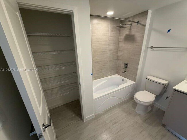 Building Photo - 5587 Millennia Park Dr