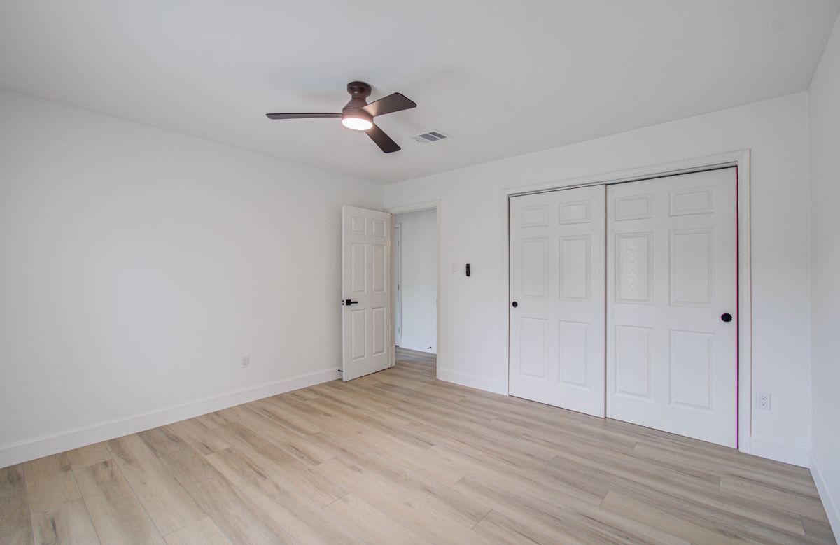 Building Photo - 15448 Chipman Ln.