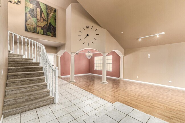 Building Photo - 11238 N 128th Pl