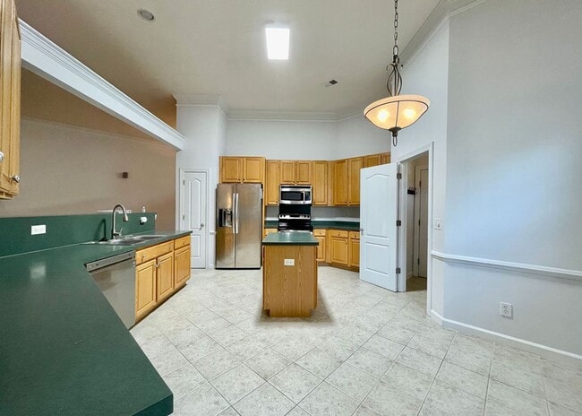 Building Photo - Available June 10th. Beautiful 3 BR/2 BA Home in Seaside Farms!