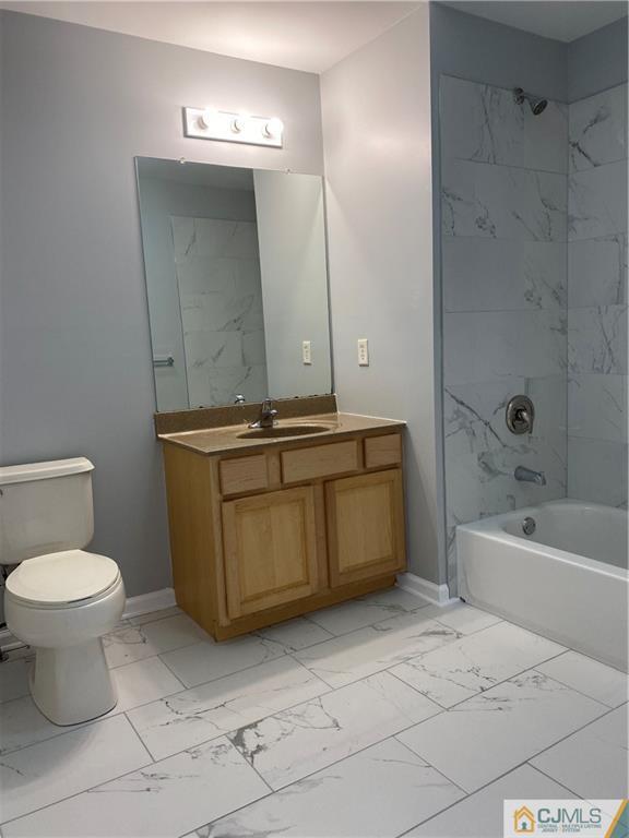 Building Photo - 1127 Fernwood Ct