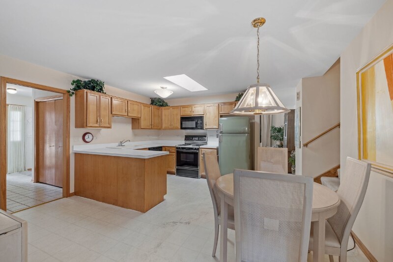 Building Photo - 11405 Foxwoods Dr